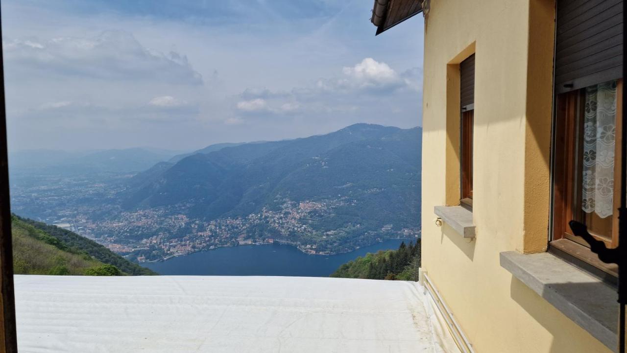 Capanna C.A.O. Hotel Brunate Bagian luar foto